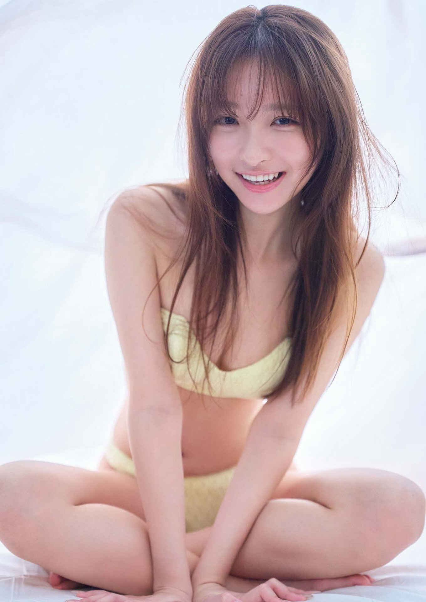 一ノ瀬瑠菜 令和最強19歳, Big Comic Spirits 2026 No.27 (ビッグコミックスピリッツ 2026年26号) 14枚目