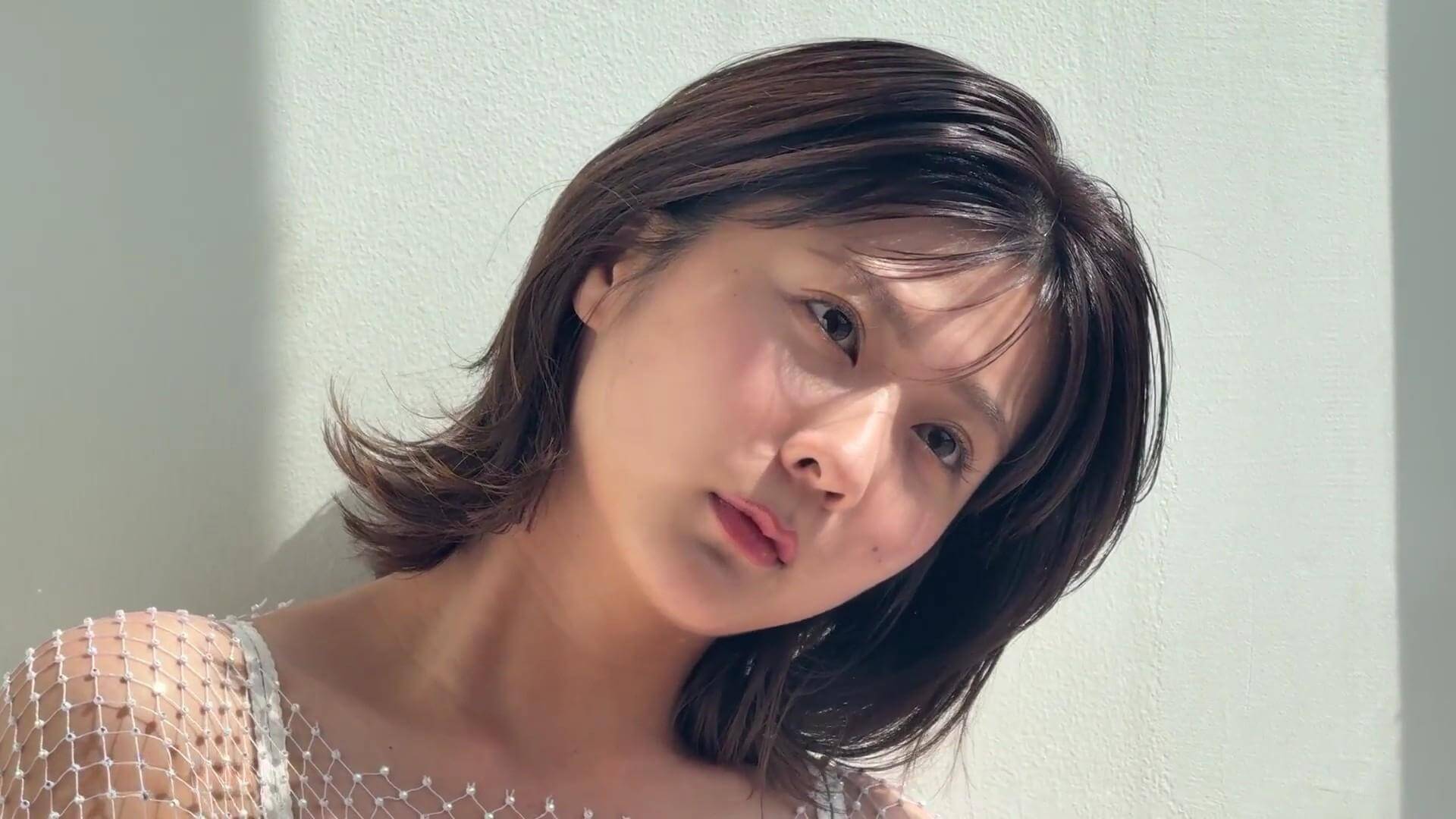【画像清水麻璃亜の水着グラビア! 13枚目