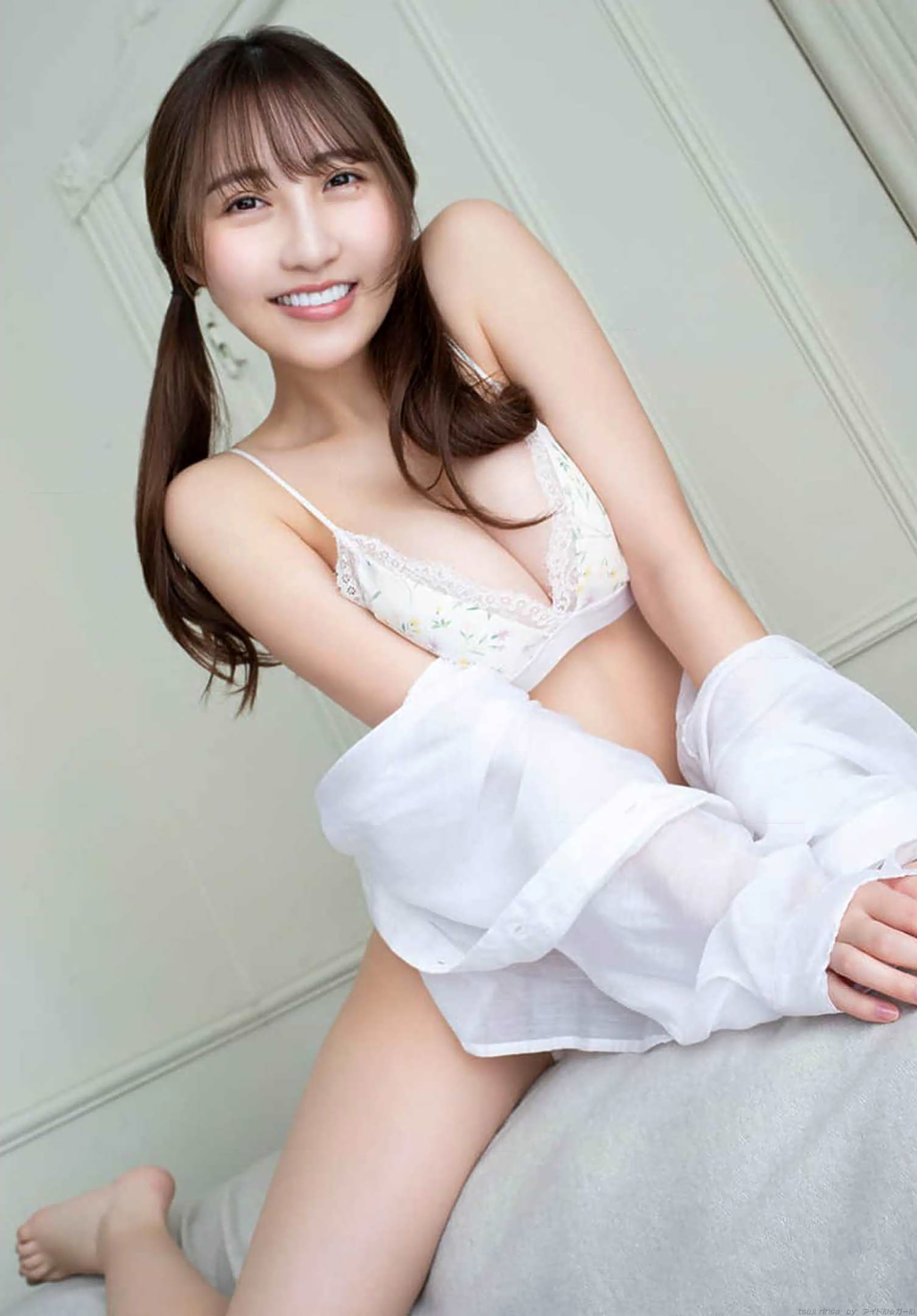 G 辻りりさ 081-090 グラビア・水着画像 4枚目