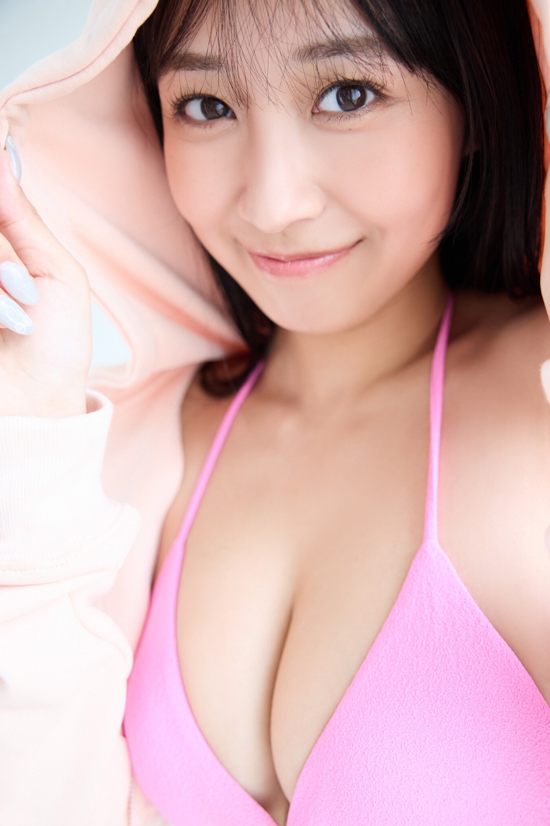 溝端葵(みぞばたあおい)グラビア水着画像 12枚目