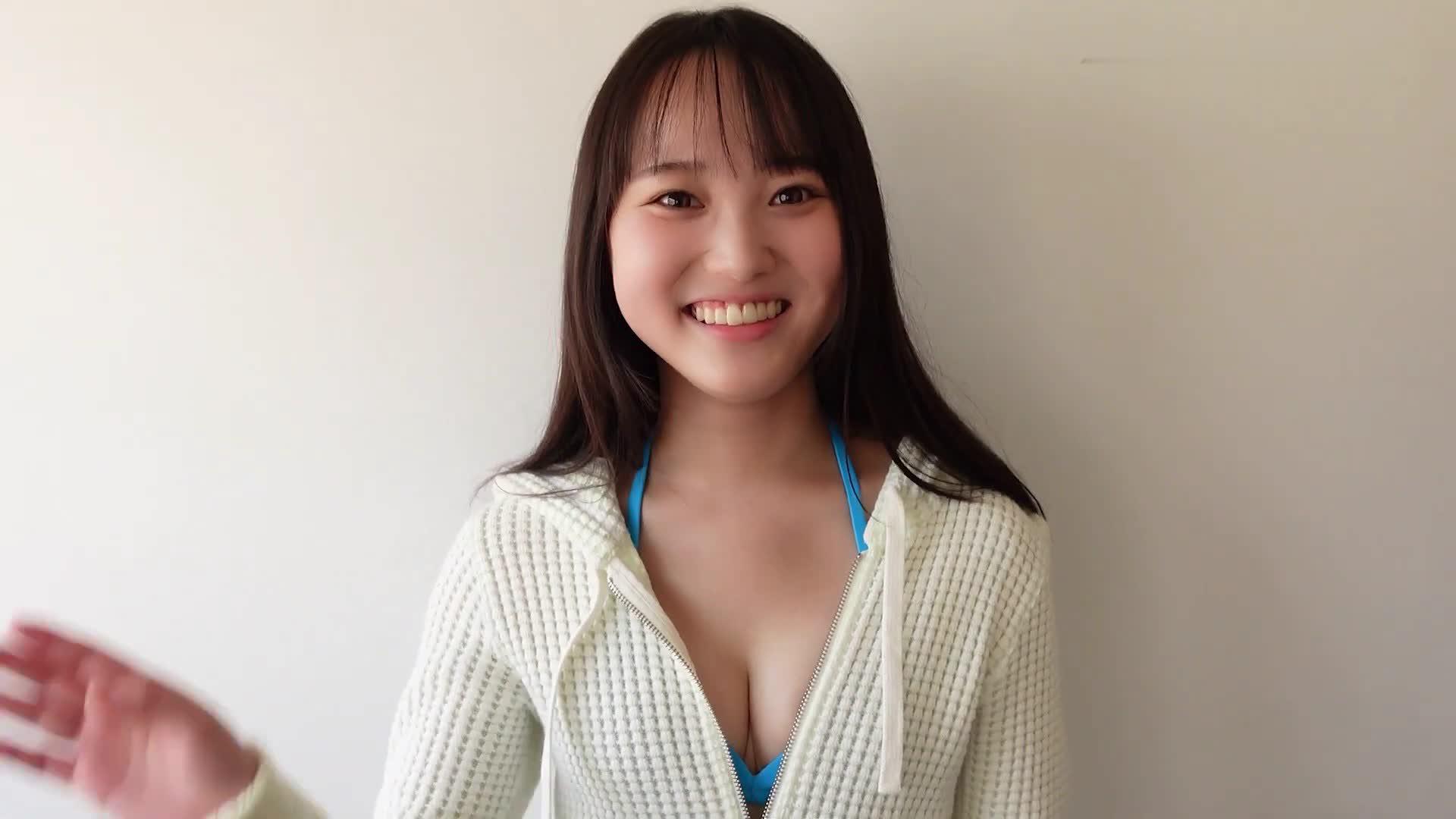 夏井ちひろ 水着グラビア再登場!少しだけ大人になった姿を披露 10枚目