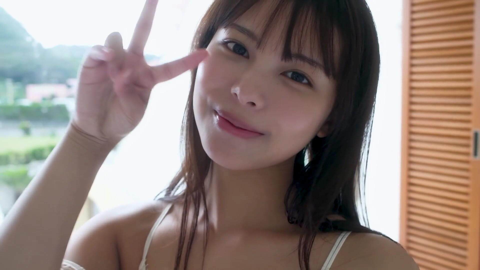 【画像宮崎あみさの極上水着グラビア!ウエスト54cmの神くびれ&美ボディ総まとめ 30枚目