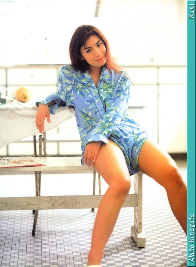 雛形あきこ グラビア水着画像 Akiko Hinagata 13枚目