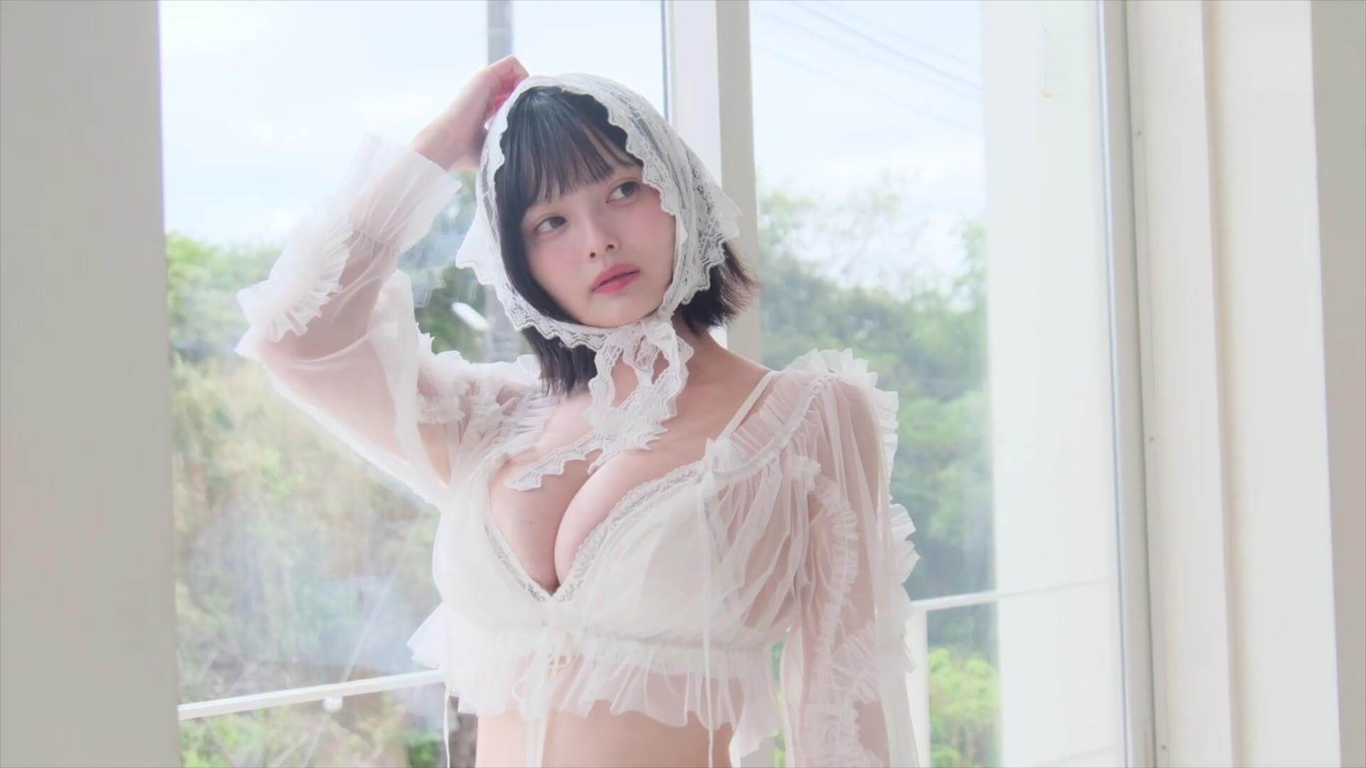 【画像すずらの水着グラビア・ランジェリー姿に釘付け! 24枚目