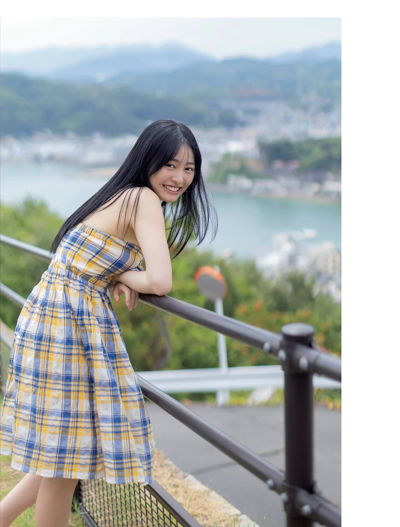 FRIDAY 2026.10.30 (フライデー 2026年10月30日号) Miu Shirahama 白濱美兎, 2枚目