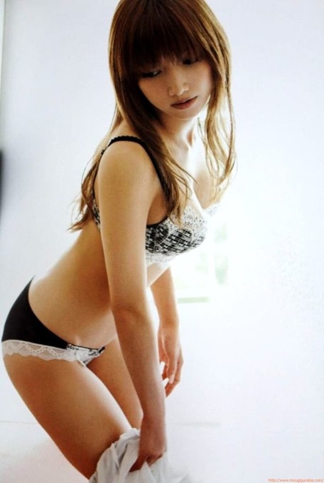後藤真希 10代20代のフレッシュ水着ビキニ画像 4枚目
