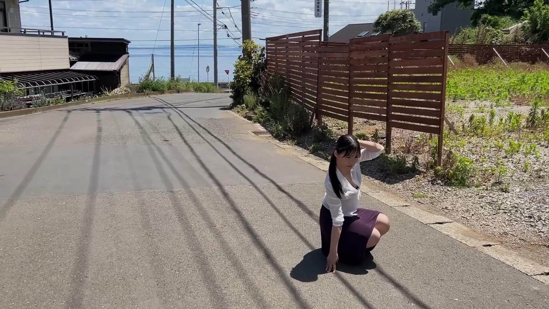尾茂井奏良の水着グラビア デジタル写真集『中間、地点』も大ヒット! 4枚目