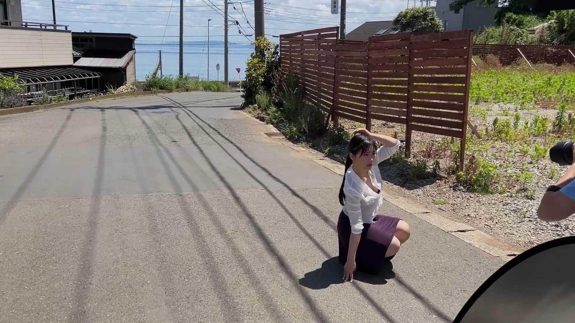 尾茂井奏良の水着グラビア デジタル写真集『中間、地点』も大ヒット! 6枚目