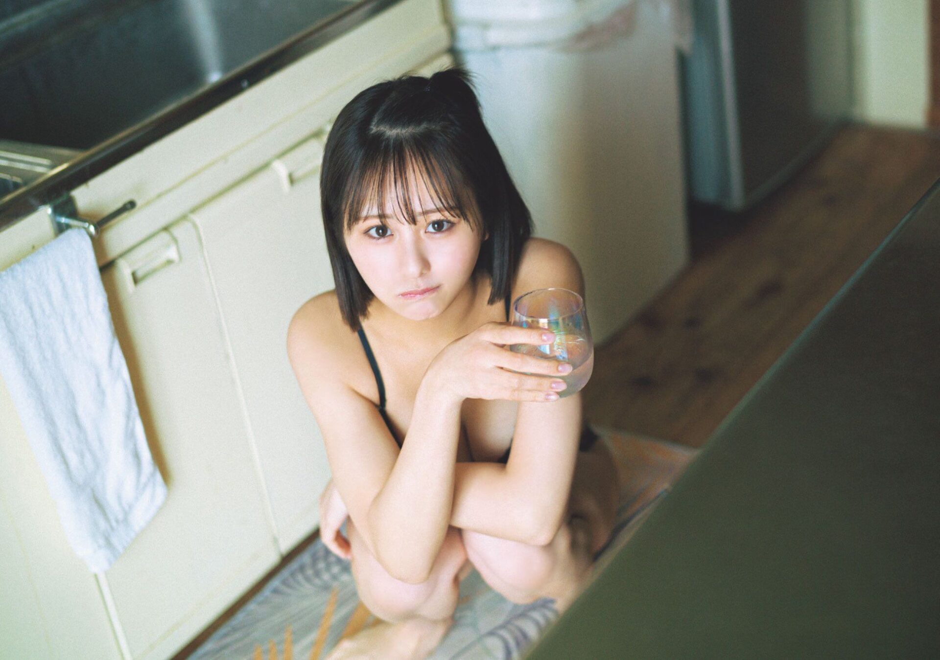 尾木波菜 水着画像グラビア 9枚目