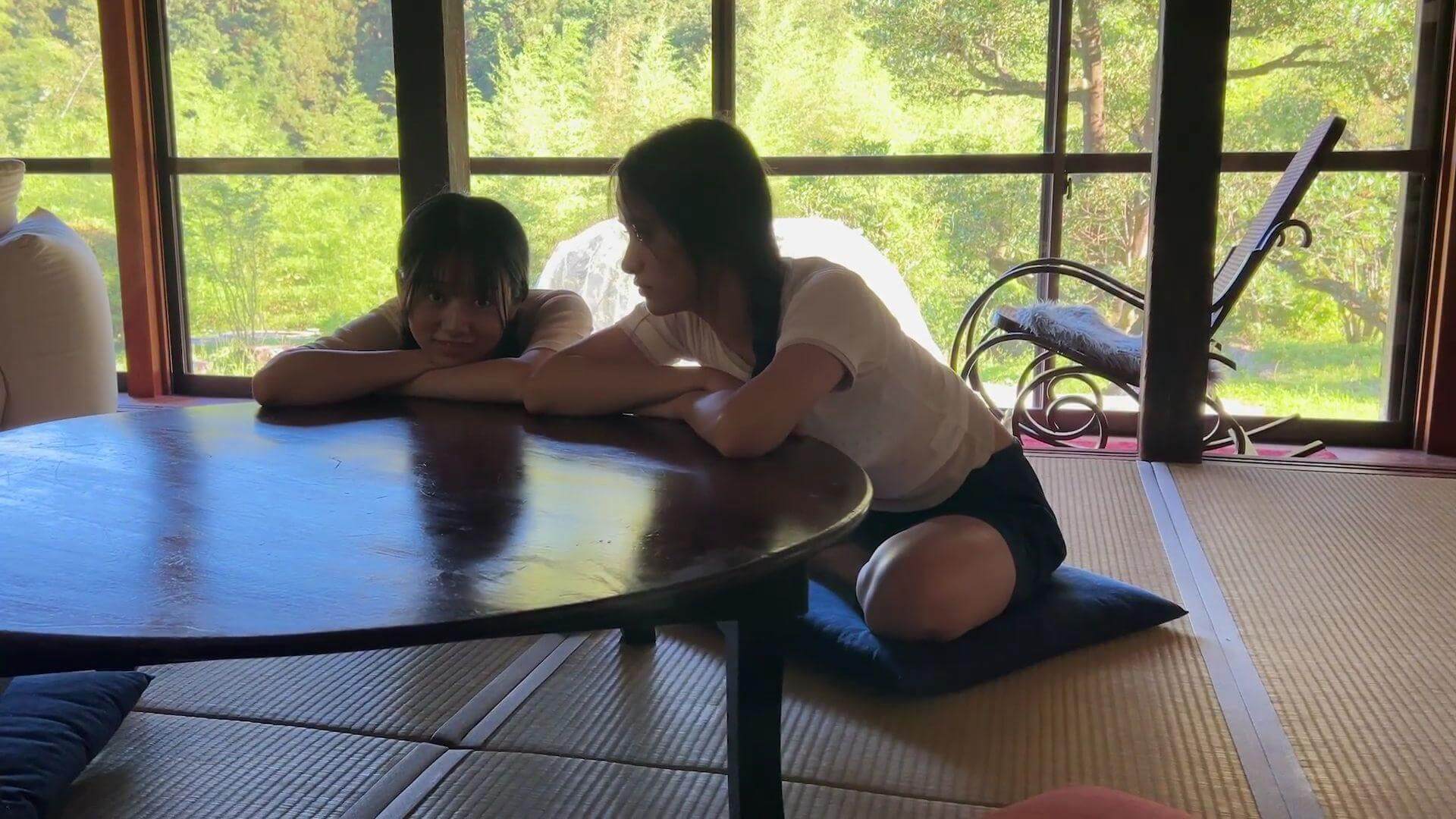 林友莉菜&原武凜奏の眩しい水着グラビアとプロフィール要約 7枚目