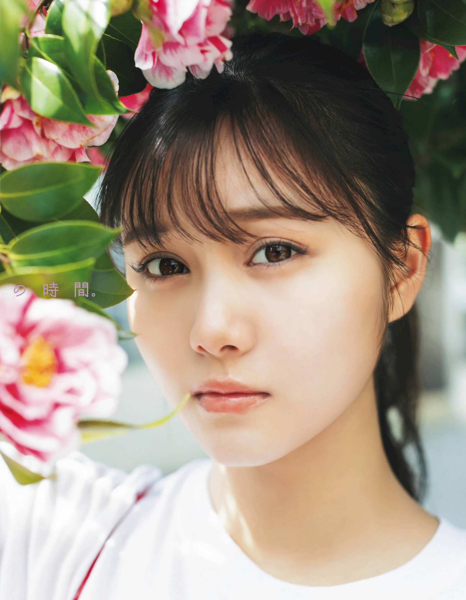 伊藤理々杏(乃木坂46)最新グラビア画像 20枚目