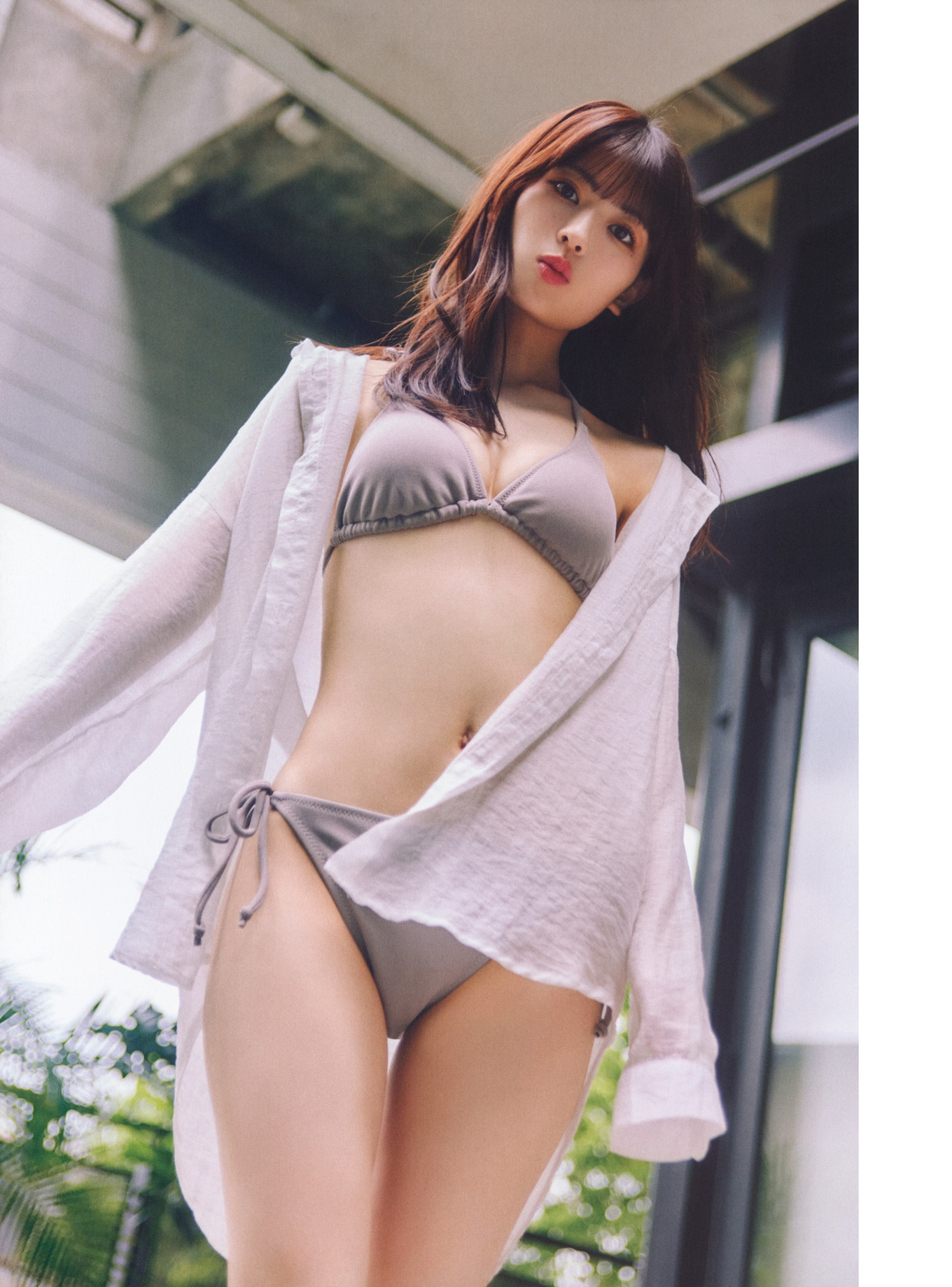 岩本蓮加, 1st写真集 「いたずらな風」 4枚目