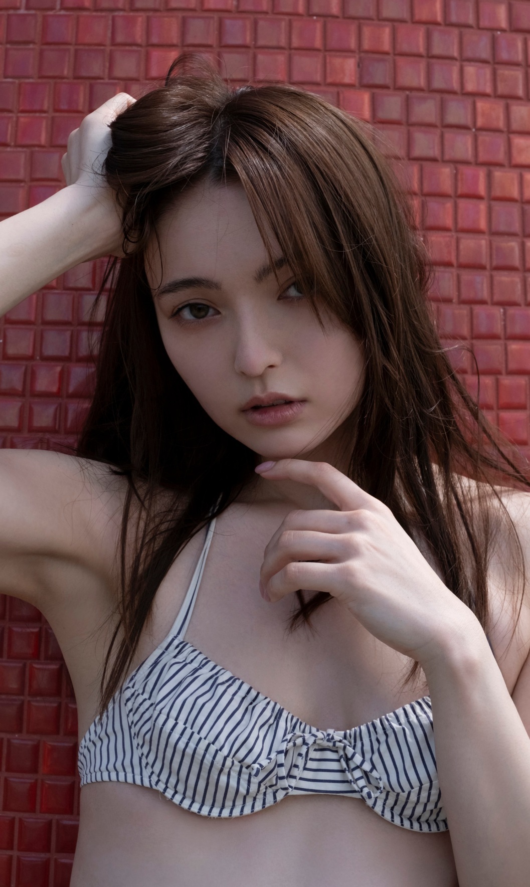 坂巻有紗(さかまきありさ)グラビア水着画像 5枚目