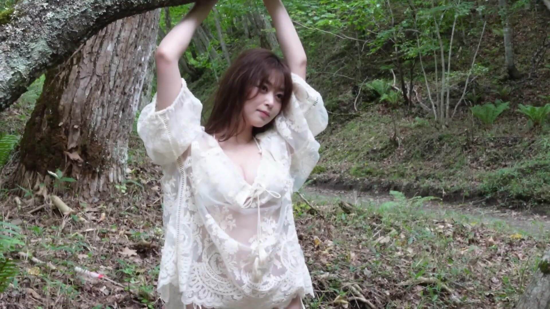 山本杏の水着グラビアまとめ! 6枚目