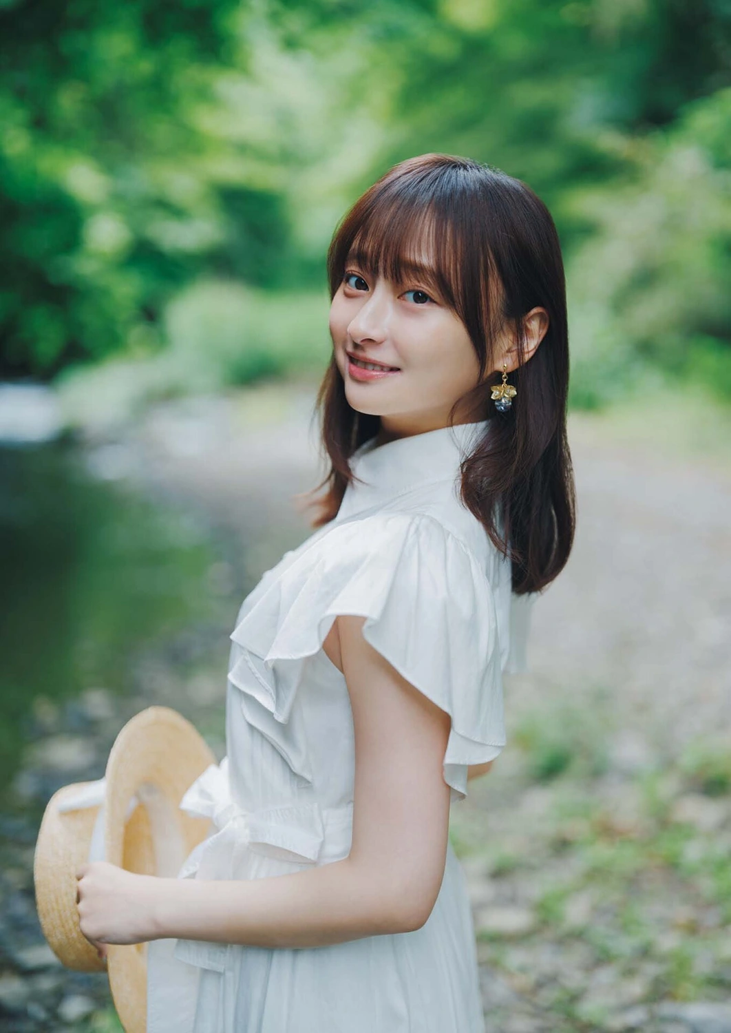 Yuuka Kageyama 影山優佳 – Big Comic Spirits 2026 No.43 (ビッグコミックスピリッツ 2026年43号) 7枚目