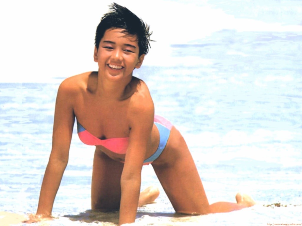 西田ひかる 懐かしのグラビア水着画像まとめ 22枚目