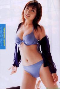 セクシーボディー熊田曜子水着画像
