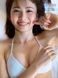 西村歩乃果 人気番組『ラストアイドル』(テレビ朝日系)から 飛び出したユニット「Lovecocchi」。 そのメンバーが初めての水着姿を披露! 雨天決行! |