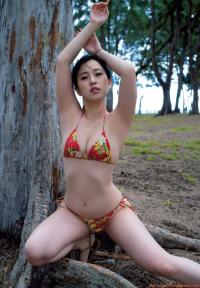 薄井しお里グラビア水着画像話題沸騰の元女子アナ「うすしお」が服を脱ぎ捨てて乱れる