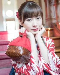 生田衣梨奈 モーニング娘。グラビア水着画像②