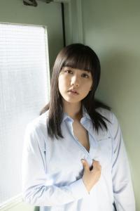 後藤真桜 グラビア水着画像②