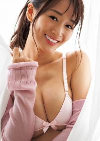 フミカ(水草文香) グラビア水着画像②