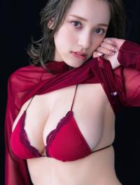 都丸紗也華 水着グラビア 25歳になったばかり 2021