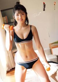村山彩希 水着グラビア AKBのトップクラスの「美腹筋」を誇る努力の天才