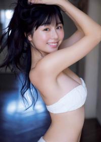 くりえみ 水着グラビア 栗田恵美 自慢のくびれとフェティシズムをここぞとばかり