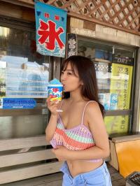 天木じゅん 水着グラビア 令和のグラビアボディ26歳のカップ