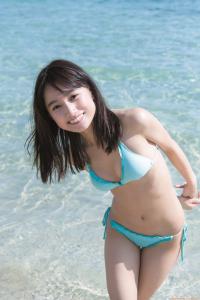 ハーフ美少女 武田あやな水着ビキニ画像