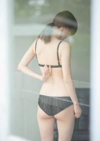 逢沢りな 水着ビキニ画像 夢見る頃が過ぎても