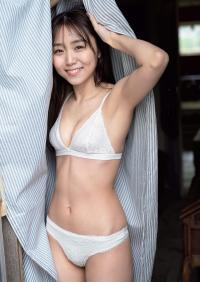 室田瑞希 卒業後 初水着 元アンジュルム