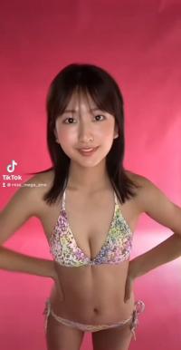 斉藤里奈 水着ビキニ画像ミスマガジン2022 TikTokダンス