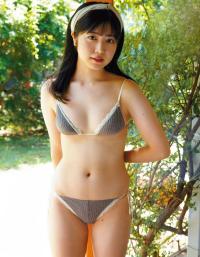 吉田莉桜【水着画像】 ぴっちぴちのフレッシュボディ - 芸能アイドルモデル女優水着画像集