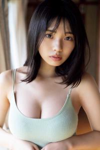 菊地姫奈 18歳の伸び盛りボディ【水着画像】