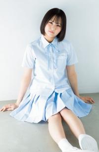 尾木波菜 ノイミー(#ME)の超絶美少女は2次元大好き 完全初水着グラビア!