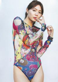 川津明日香 冬に咲く 彼女は冬でも咲き誇る花なのだ。【水着画像】