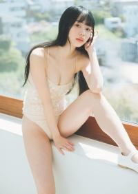 月なぎさ 水着ビキニ画像 アイドルグループ 「#よーよーよー」で活躍