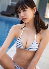 鈴木聖 水着ビキニ画像 美形の顔立ちにFカップバストのナイスプロポーション