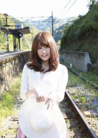 小日向ゆか 水着ビキニ画像 - 芸能アイドルモデル女優水着画像集