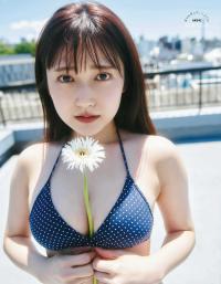 AKB48の鈴木くるみ【水着画像 グラビア界の期待の新星として注目を集める18歳。 - 芸能アイドルモデル女優水着画像集