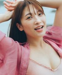 二瓶有加 最新グラビア水着画像