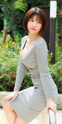 えなこに首ったけ大人気コスプレイヤーがコスチュームを脱ぎ捨てて...・・・・・ - 芸能アイドルモデル女優水着画像集