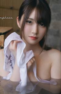 脳て インスタ水着画像