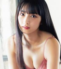 松本日向 最新グラビア水着画像
