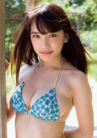 都丸紗也華 10代のグラビア水着画像⑤