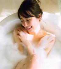 瀬戸環奈 最新グラビア画像③
