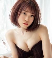 山吹りょう 最新グラビア含む水着画像