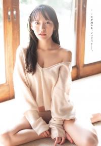 高崎かなみ グラビア水着画像③